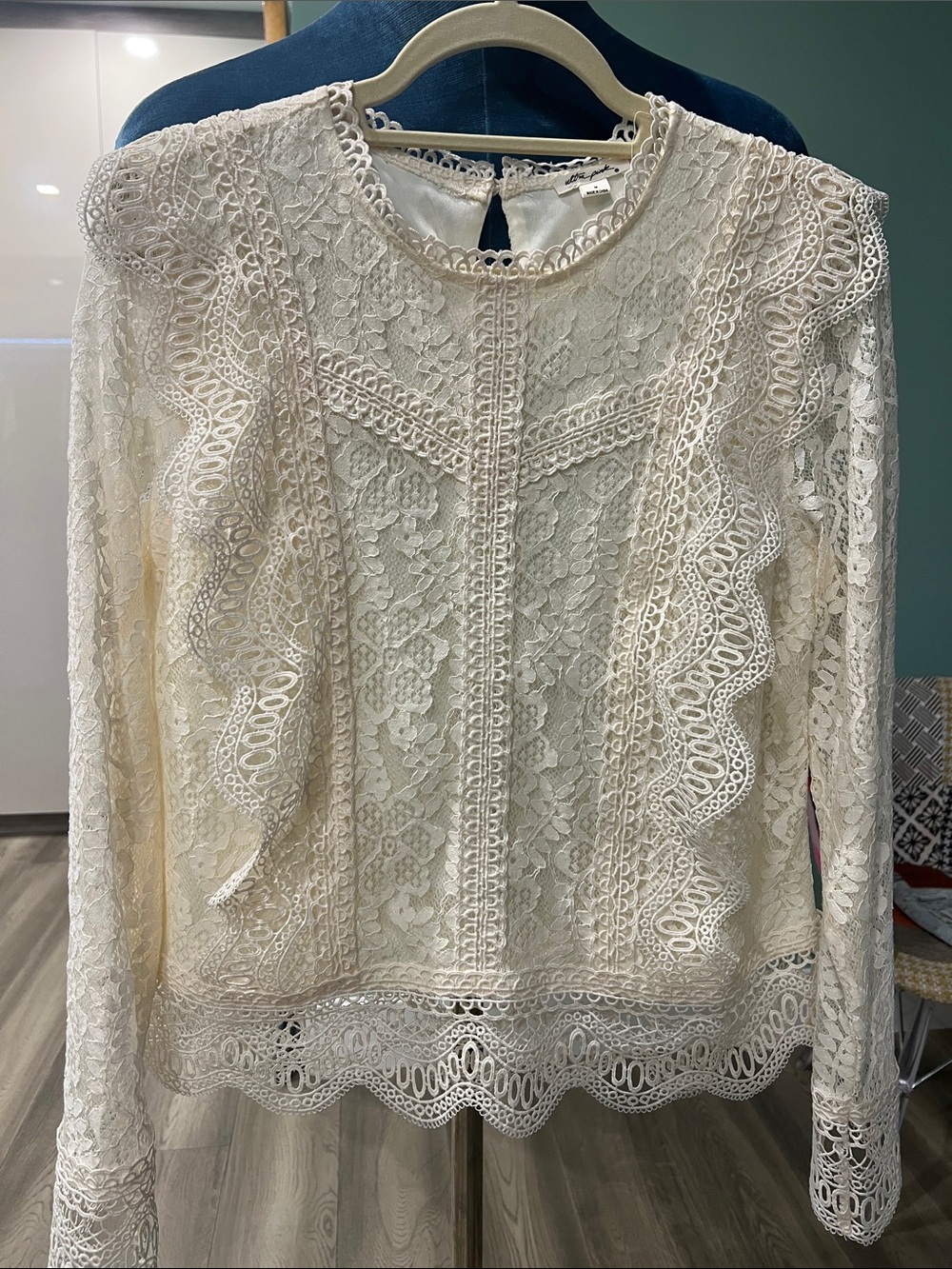 Ultra Pink Cream Lace Ruffle Blouse
